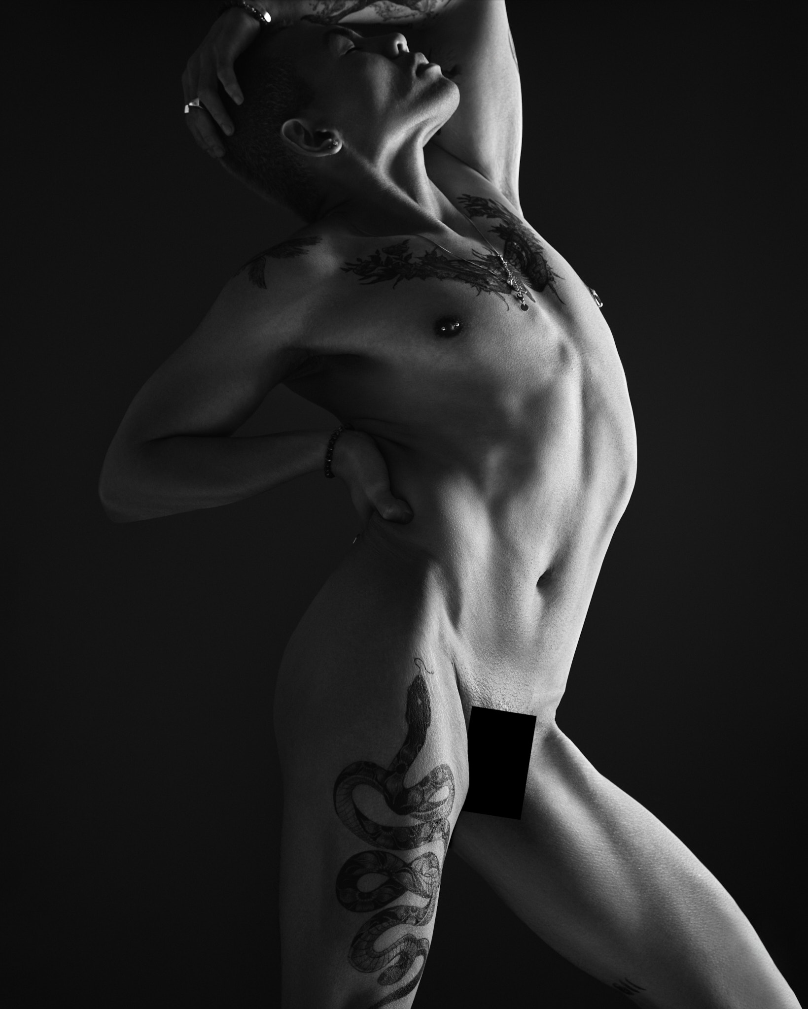 Beau13032-censored